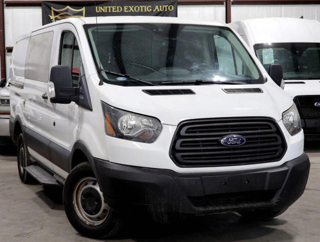 2017 Ford Transit Van 250 3dr SWB Low Roof Cargo Van