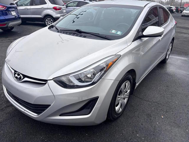 2016 Hyundai Elantra SE FWD