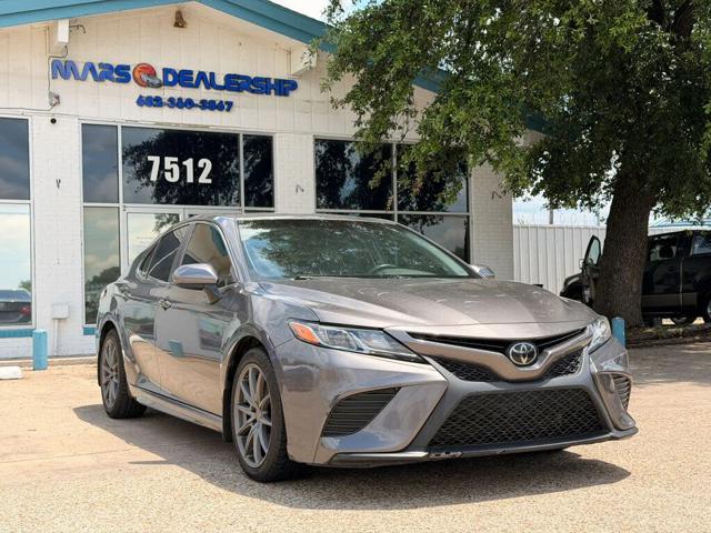 2018 Toyota Camry SE