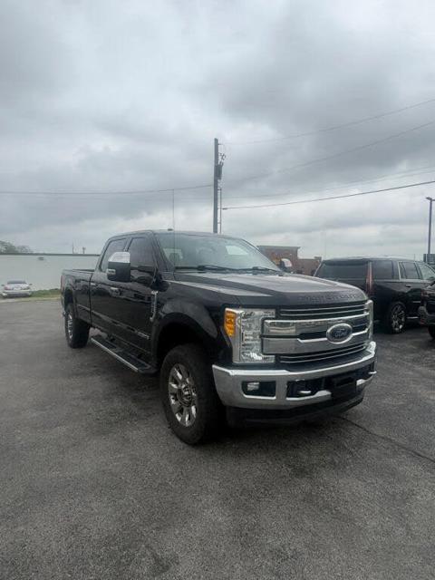 2017 Ford Super Duty F-350 SRW Lariat
