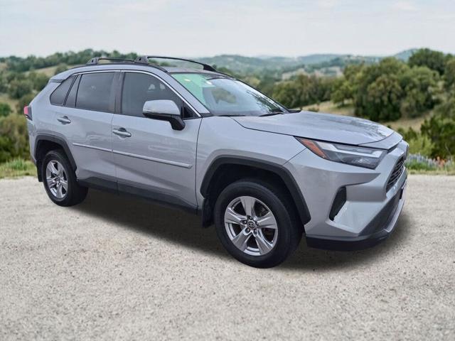 2023 Toyota RAV4 XLE FWD