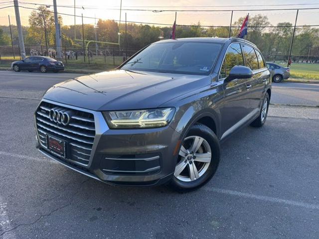 2019 Audi Q7 45 TFSI quattro Premium Plus