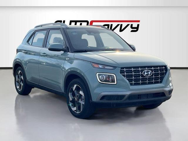 2025 Hyundai Venue Limited FWD