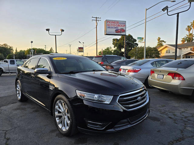 2017 Ford Taurus Limited