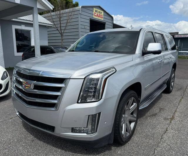 2017 Cadillac Escalade ESV Luxury RWD