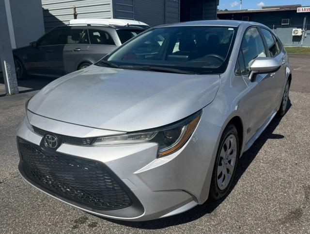 2022 Toyota Corolla LE FWD
