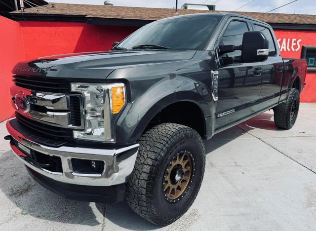 2017 Ford Super Duty F-250 SRW XLT