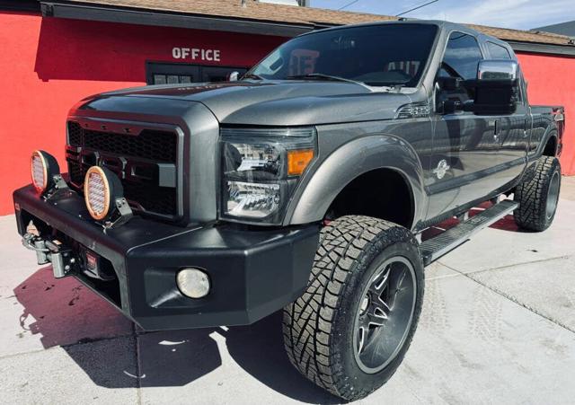 2013 Ford Super Duty F-350 SRW Lariat