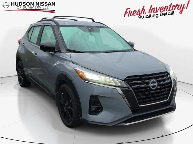 2022 Nissan Kicks SR FWD