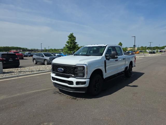 2025 Ford Super Duty F-350 SRW XL