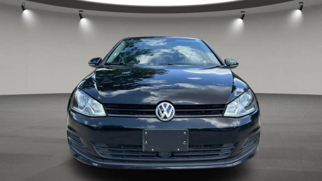 2017 Volkswagen Golf TSI Wolfsburg Edition