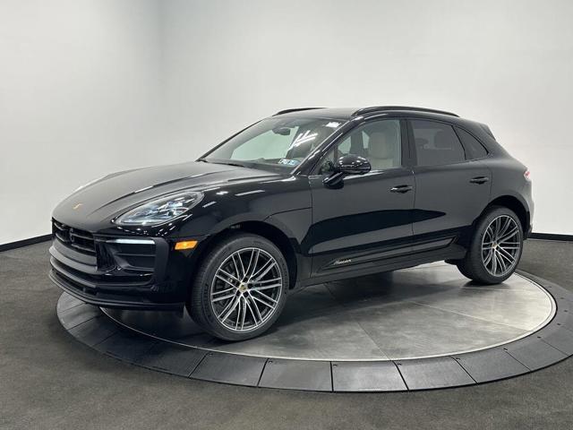 2026 Porsche Macan AWD