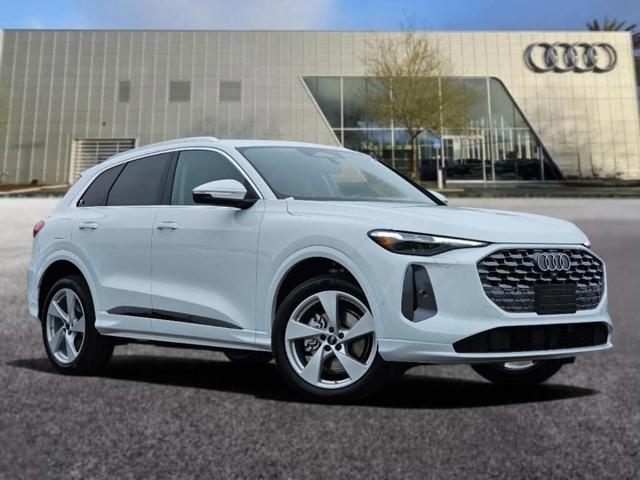 2026 Audi Q5 quattro Premium Plus TFSI