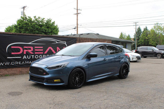 2018 Ford Focus ST