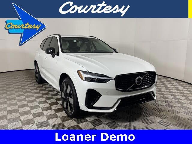 2025 Volvo XC60 Plug-In Hybrid Recharge T8 Plus Dark Theme eA