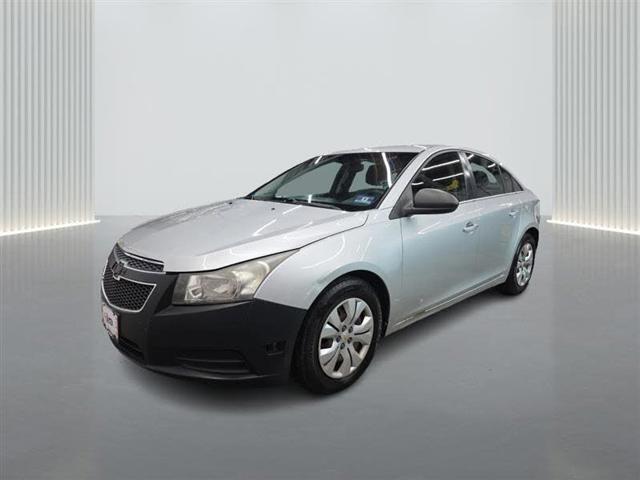 2012 Chevrolet Cruze LS Sedan FWD