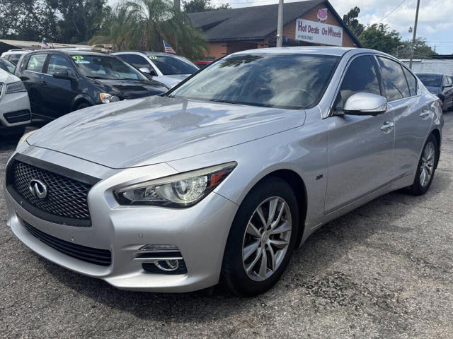 2017 INFINITI Q50 2.0t Premium RWD