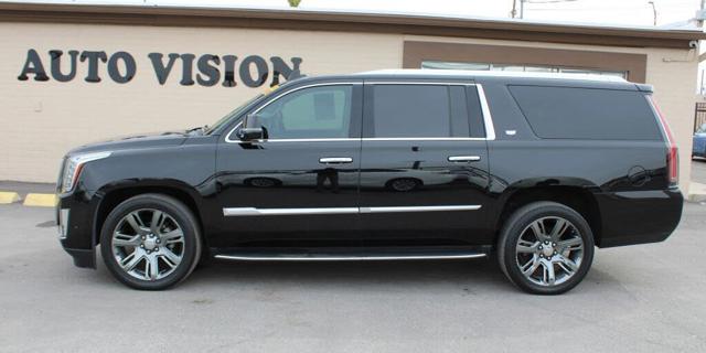 2018 Cadillac Escalade ESV Luxury 4WD