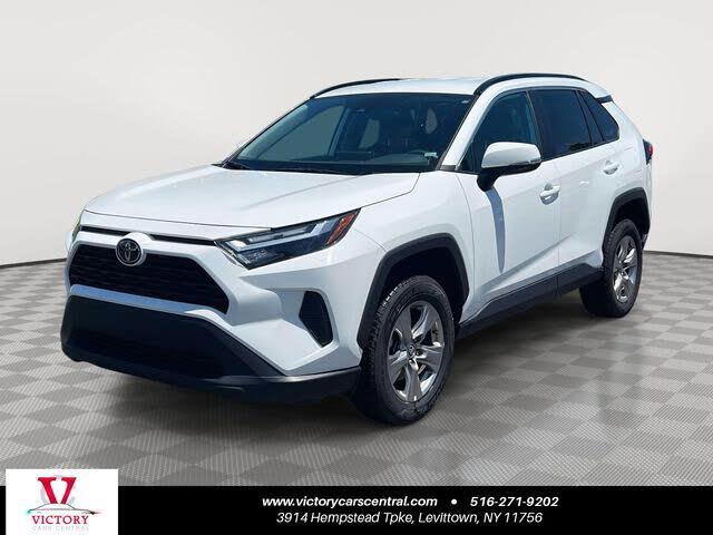 2024 Toyota RAV4 XLE FWD