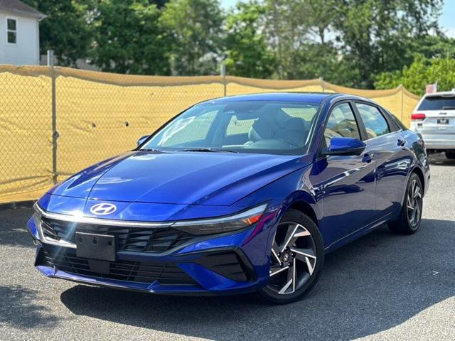2024 Hyundai Elantra Limited FWD