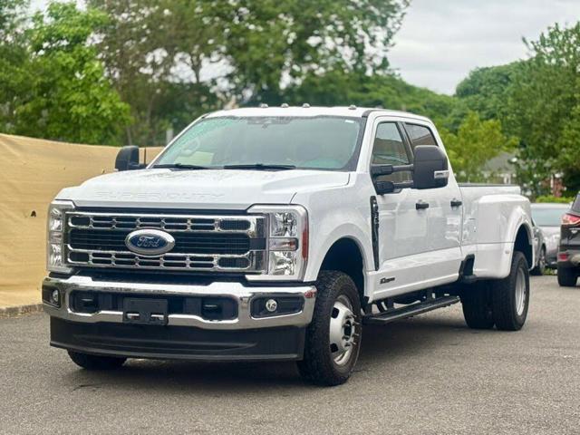 2026 Ford Super Duty F-350 DRW XLT