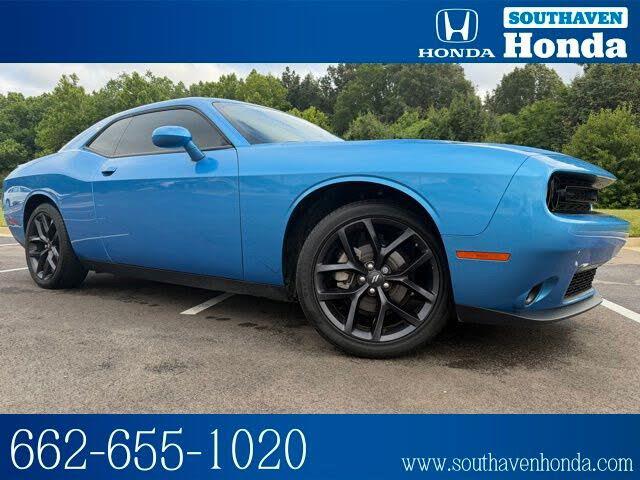 2023 Dodge Challenger SXT RWD