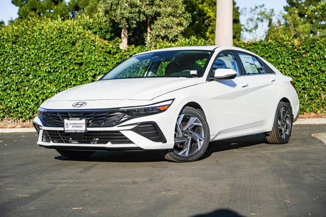 2026 Hyundai Elantra Limited FWD