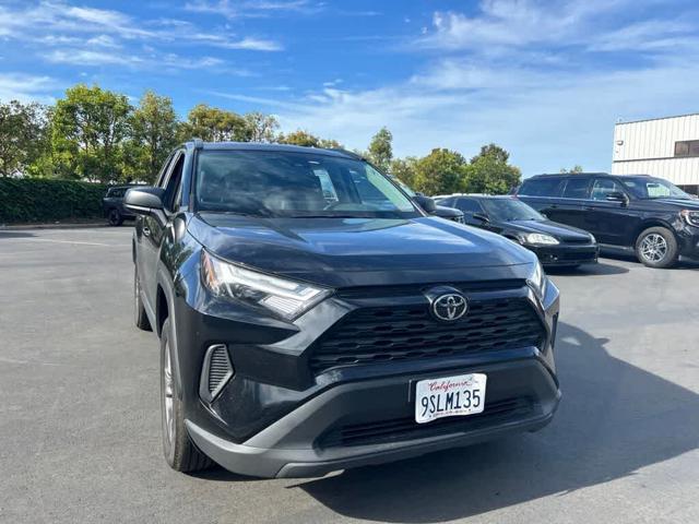 2025 Toyota RAV4 LE AWD