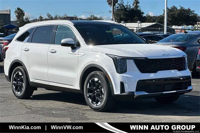 2026 Kia Sorento S FWD