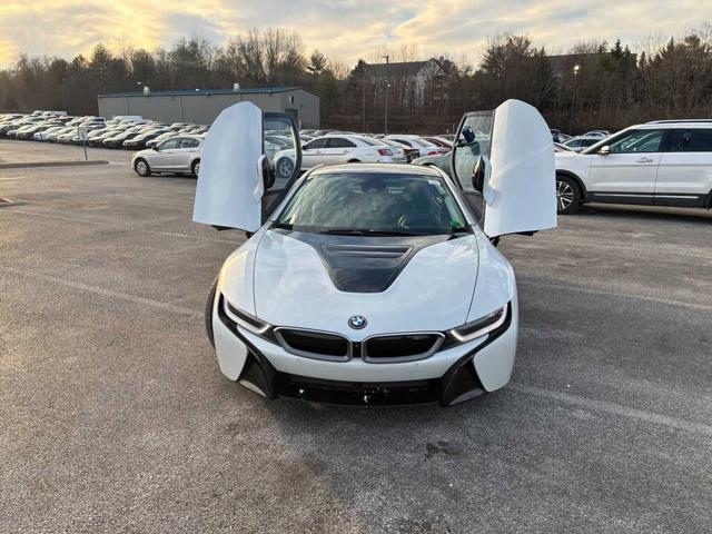 2019 BMW i8 Base