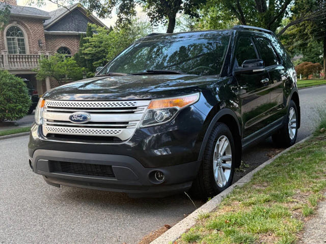 2013 Ford Explorer XLT 4WD