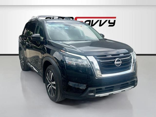 2023 Nissan Pathfinder Platinum 4WD