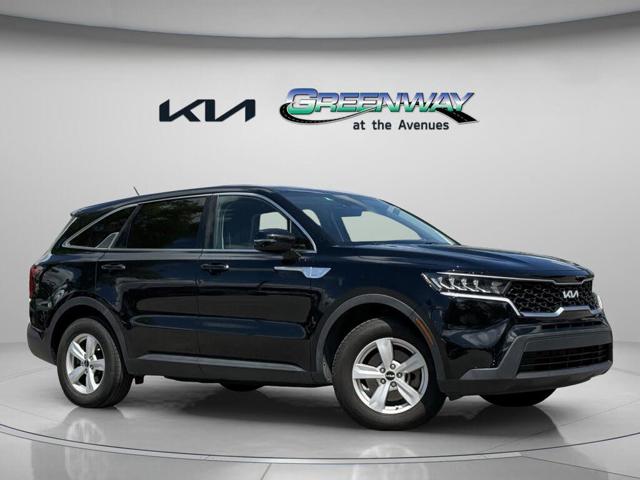 2022 Kia Sorento LX FWD