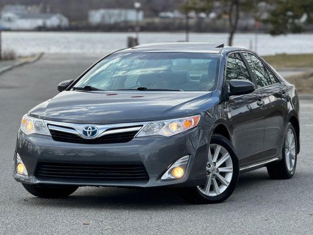 2012 Toyota Camry Hybrid XLE FWD