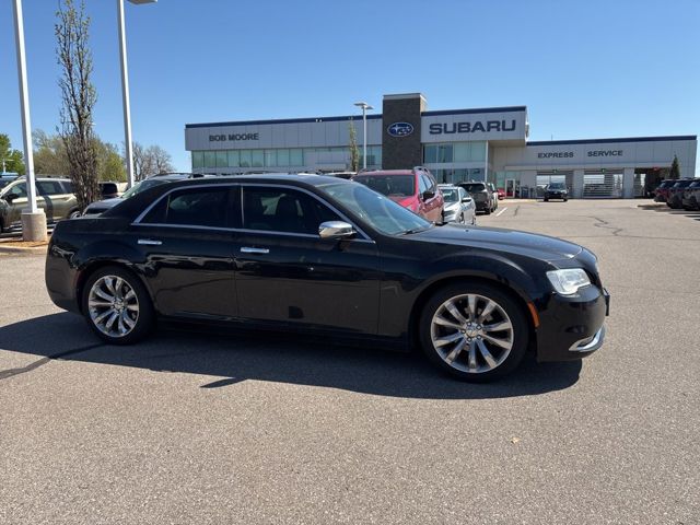 2017 Chrysler 300 C
