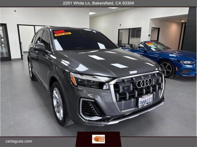 2025 Audi Q7 quattro Premium 45 TFSI