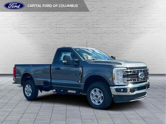 2026 Ford Super Duty F-350 SRW XLT