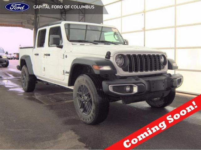 2025 Jeep Gladiator Sport S