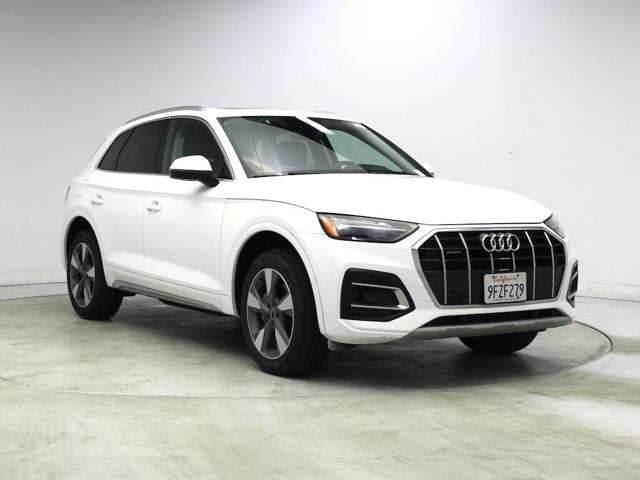 2023 Audi Q5 quattro Premium 40 TFSI