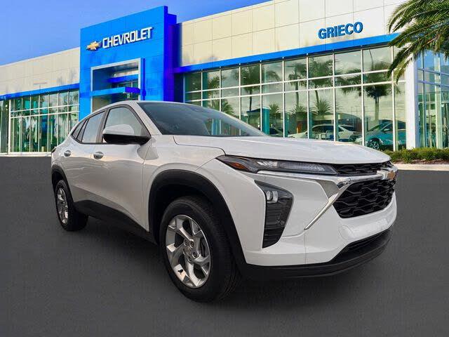 2026 Chevrolet Trax LS FWD