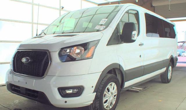 2024 Ford Transit Passenger Wagon 350 XLT Low Roof LB RWD