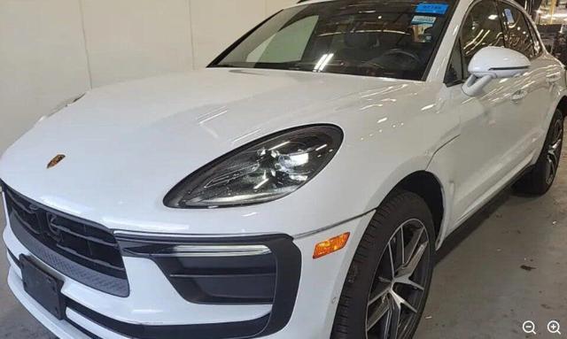 2023 Porsche Macan T AWD
