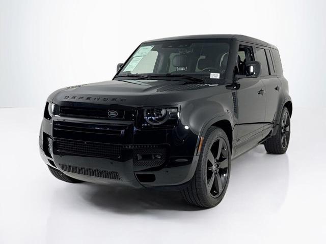 2025 Land Rover Defender 110 V8 P525 AWD