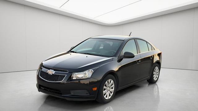 2011 Chevrolet Cruze LS Sedan FWD