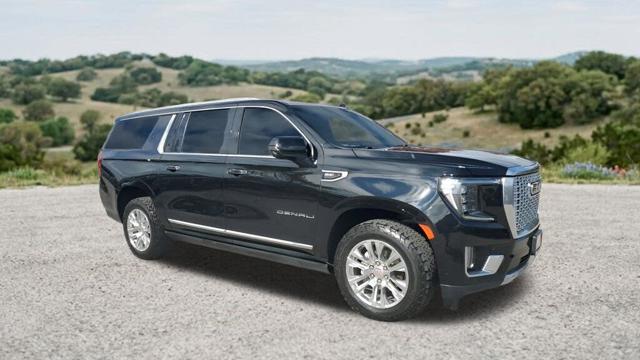 2023 GMC Yukon XL Denali 4WD