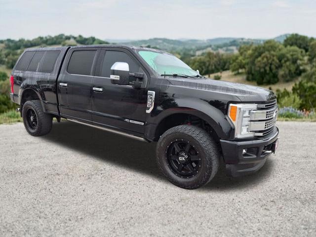 2017 Ford Super Duty F-350 SRW Platinum