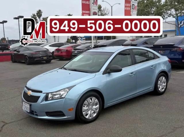 2012 Chevrolet Cruze LS Sedan FWD