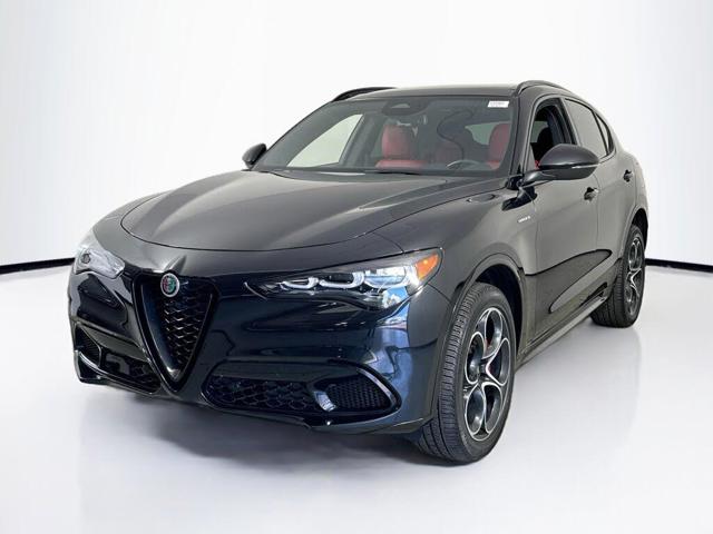 2025 Alfa Romeo Stelvio AWD