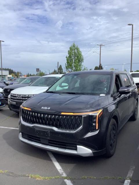 2025 Kia Carnival LXS FWD