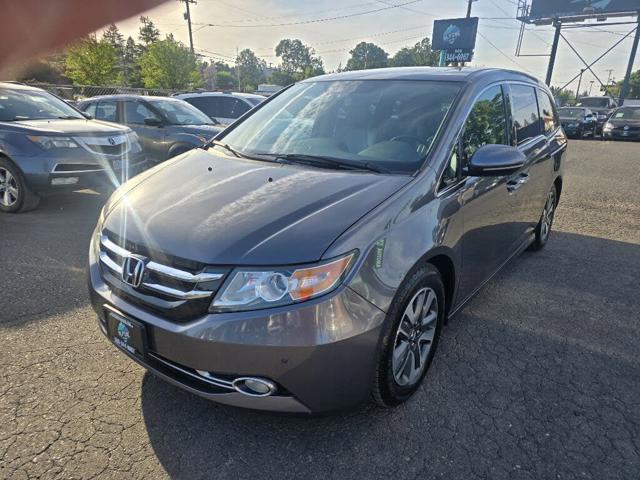 2015 Honda Odyssey Touring FWD